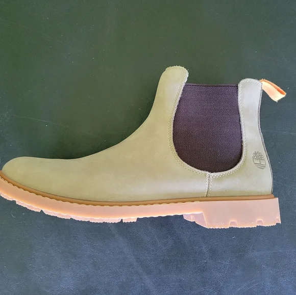 Timberland Earthkeeper Chelsea Boots - Picture 2 of 3